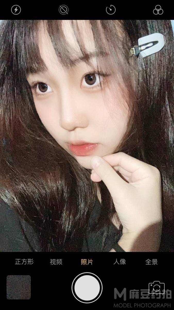 妆容模特
