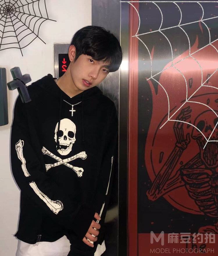 暗黑模特