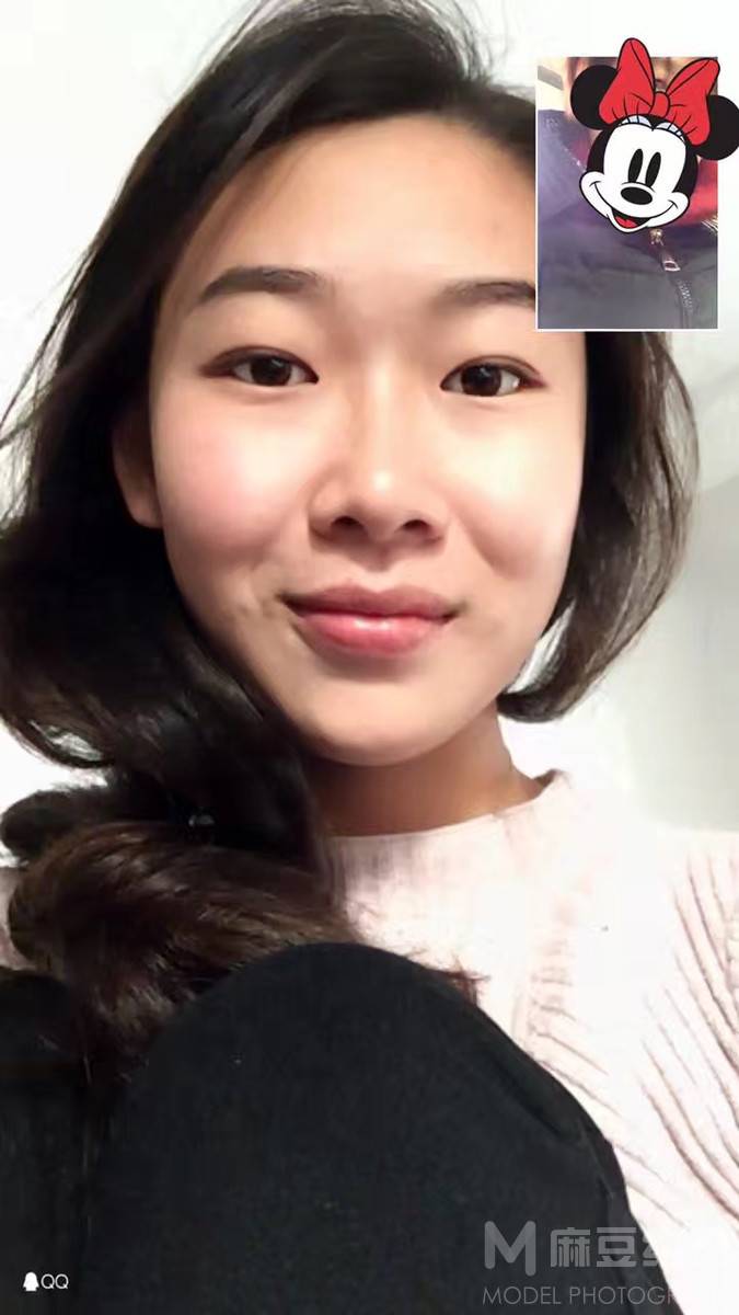 清新模特