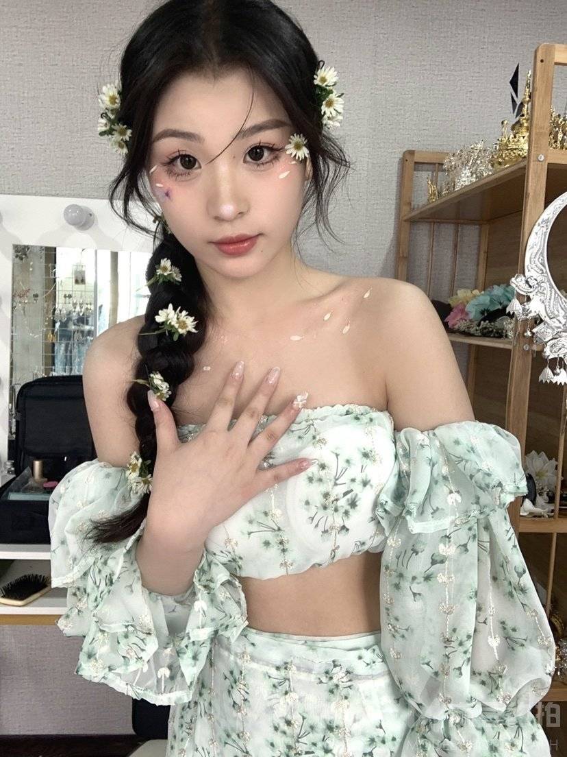 胶片模特