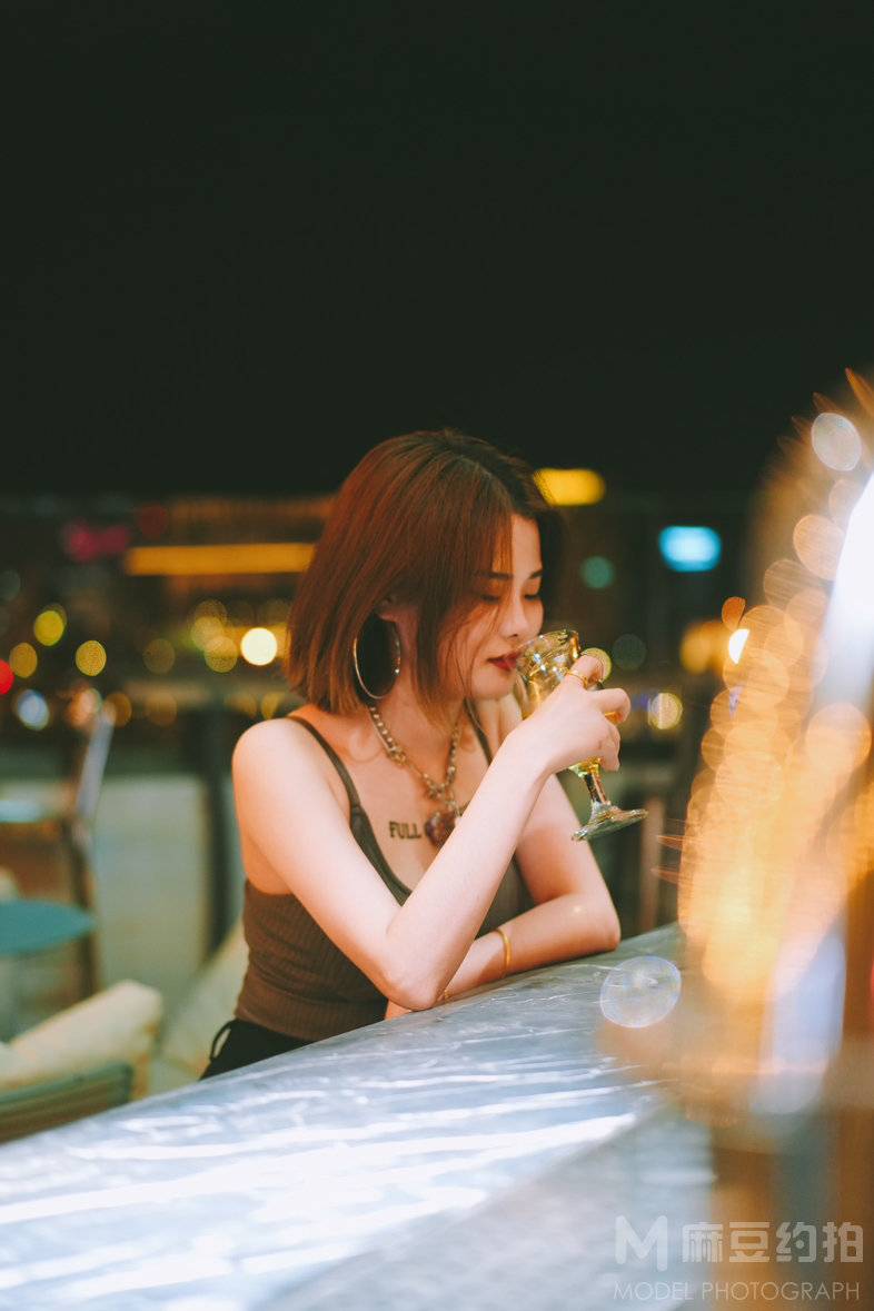 胶片模特