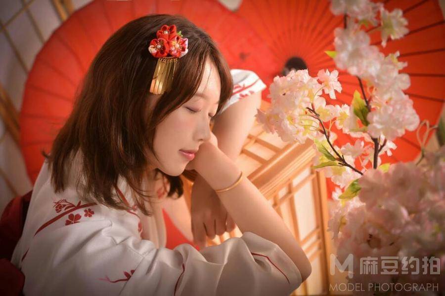 和服模特