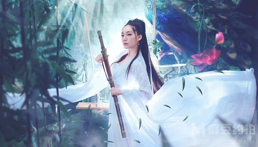 汉服模特