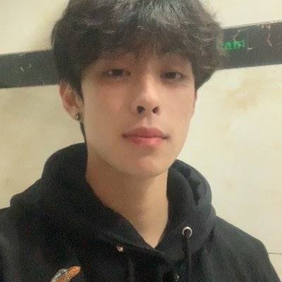 黑白模特