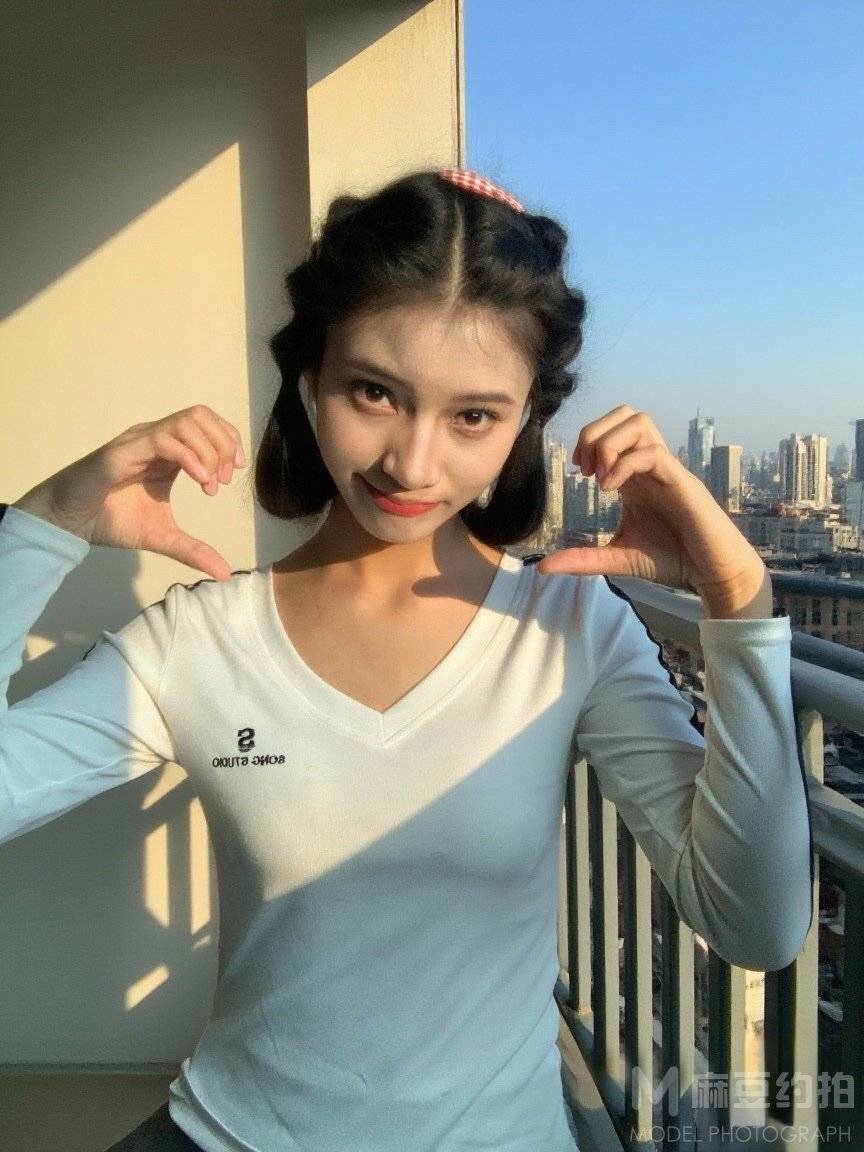 胶片模特
