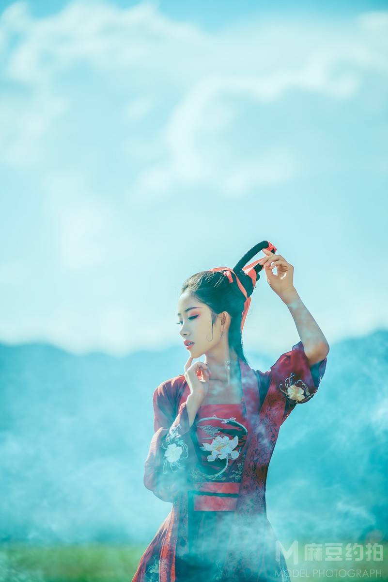 妆容模特