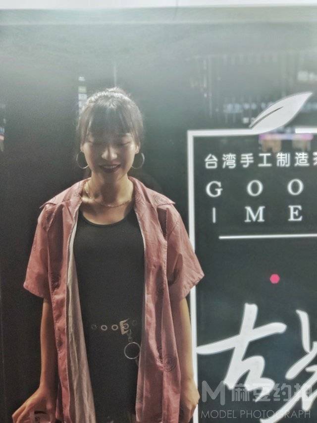 民国模特