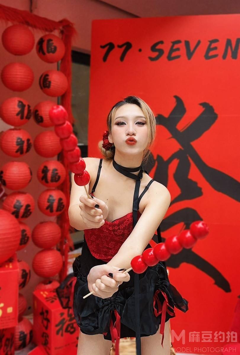 妆容模特