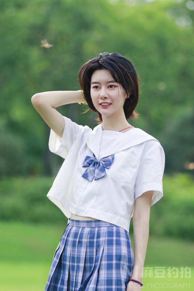 妆容模特