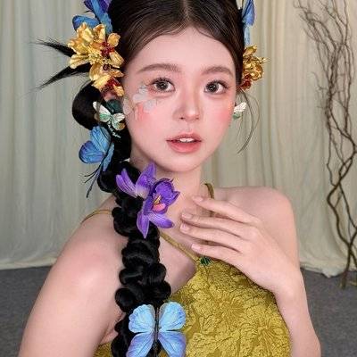 清新模特