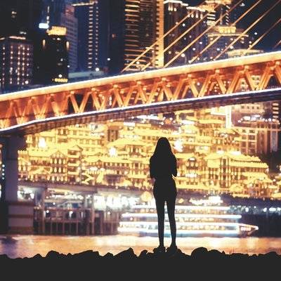 夜景模特