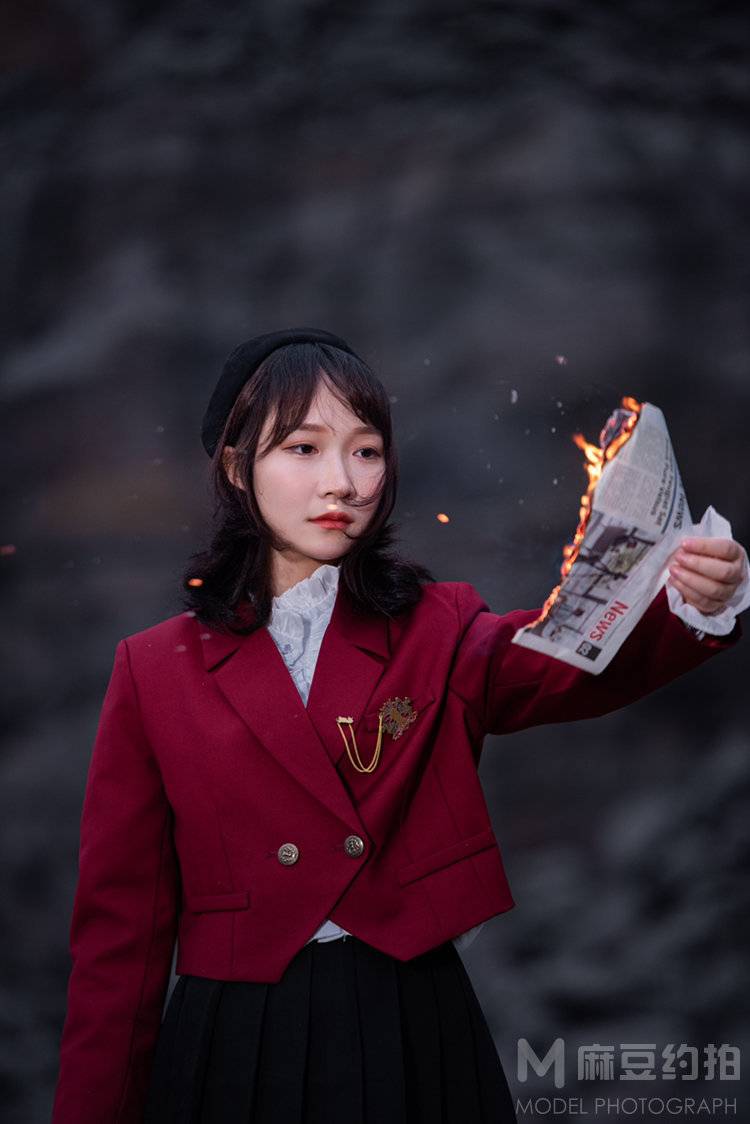 情绪模特
