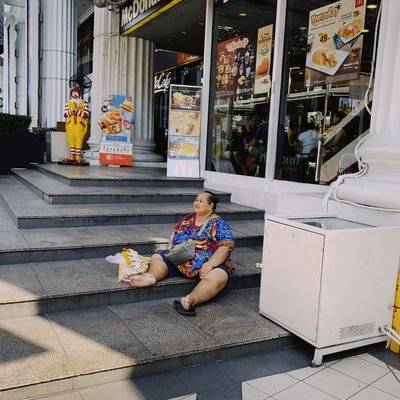 情绪模特
