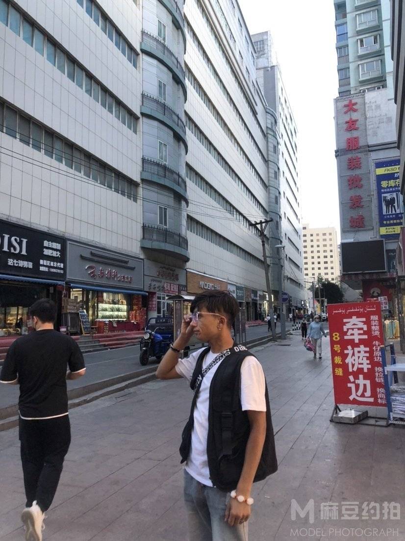 情侣模特