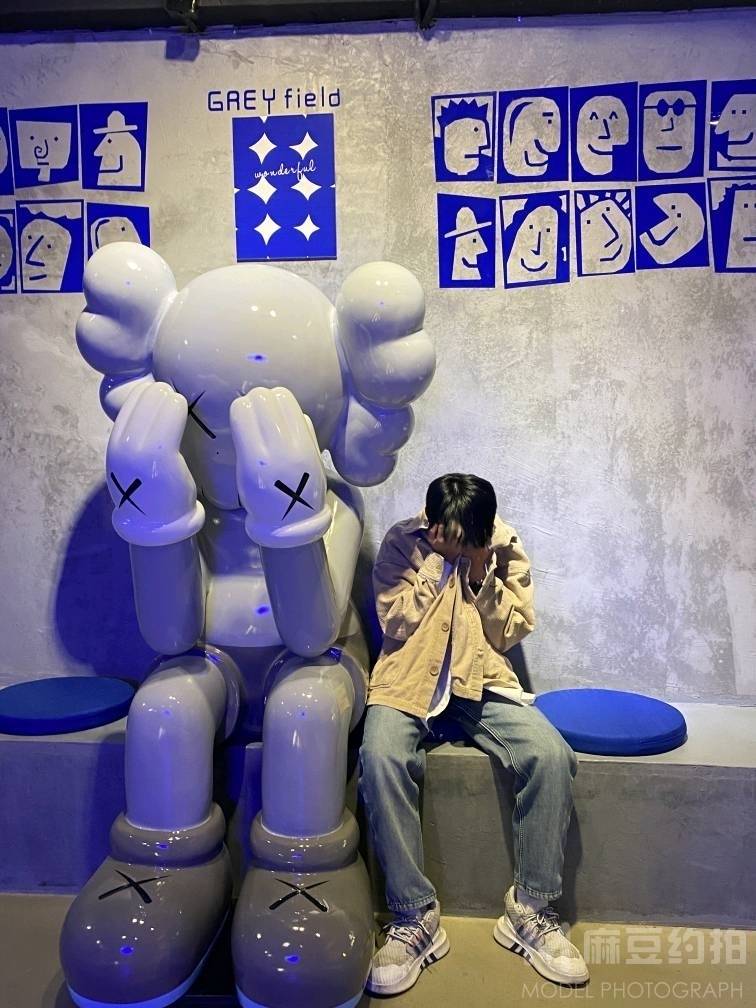 黑白模特