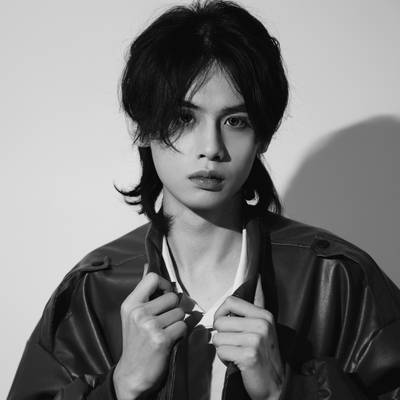 黑白模特