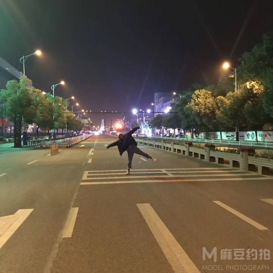 情侣模特