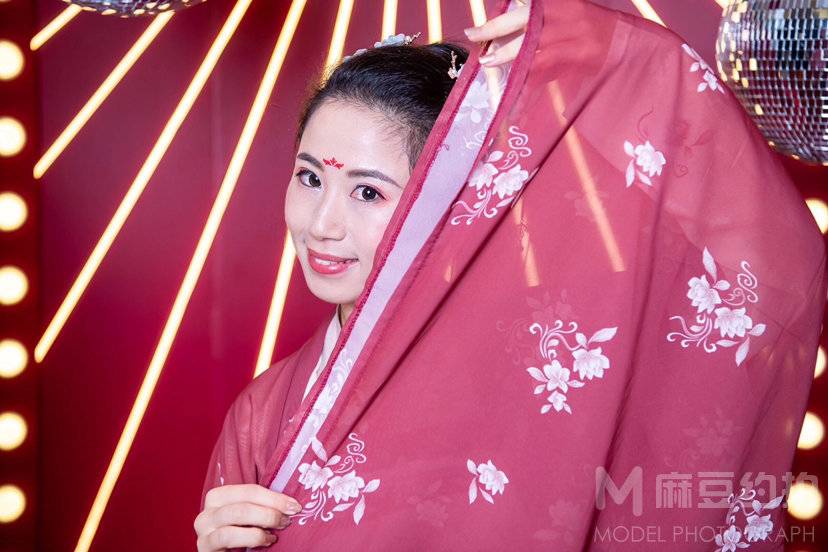 民国模特