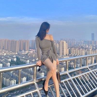 黑白模特
