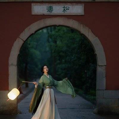 汉服模特