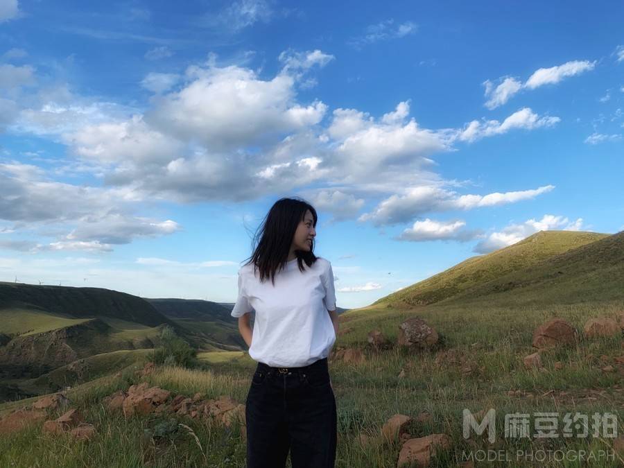 黑白模特