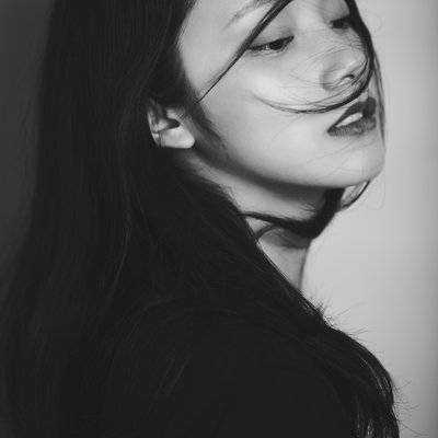 黑白模特