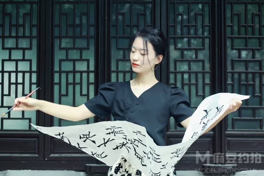 汉服模特