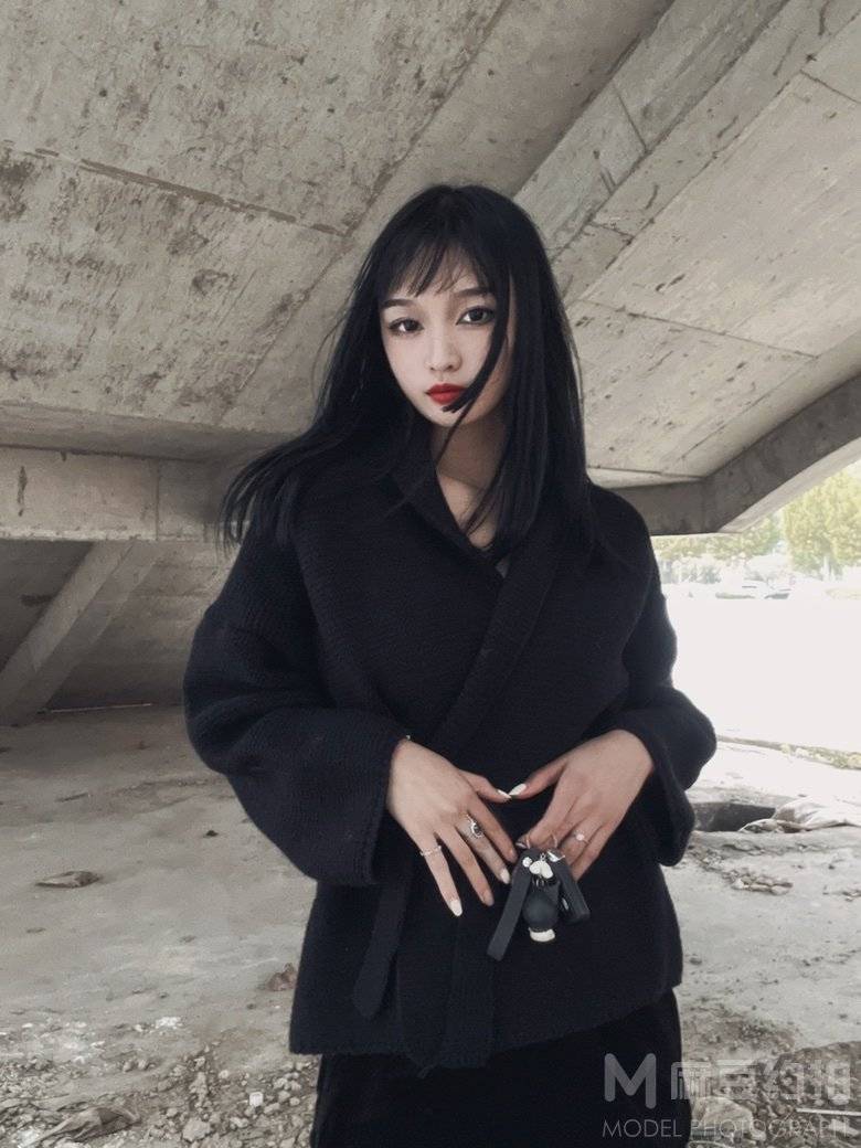 暗黑模特