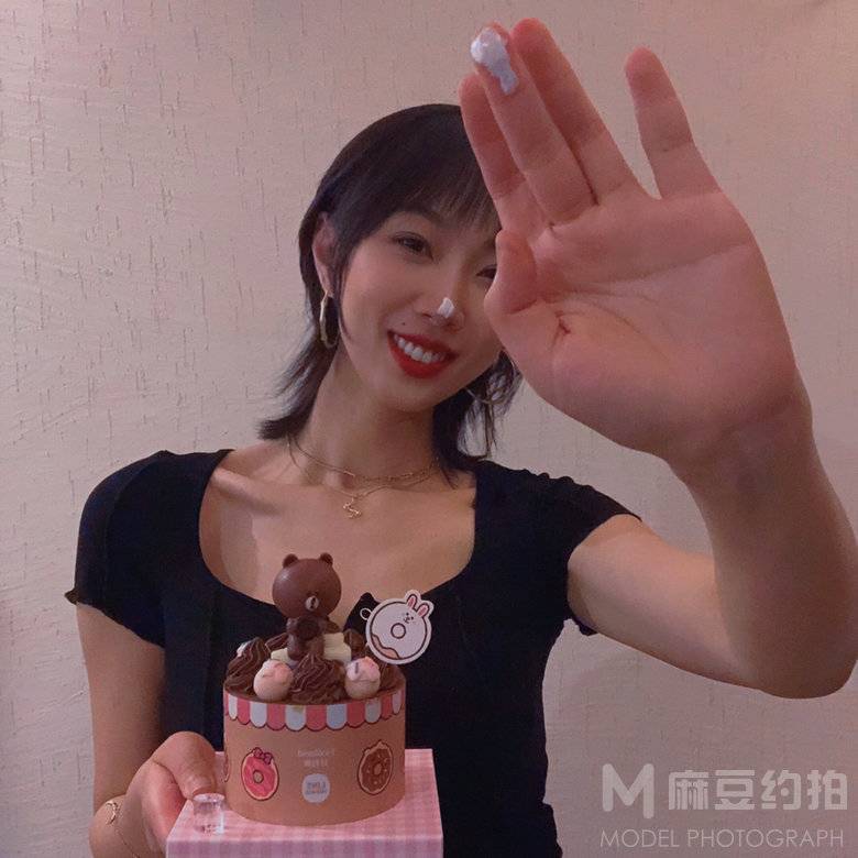 胶片模特