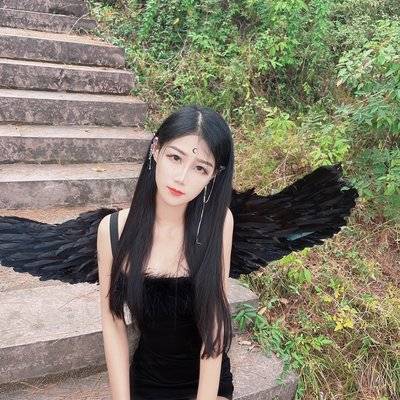 黑白模特