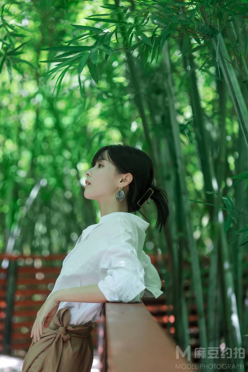 清新模特