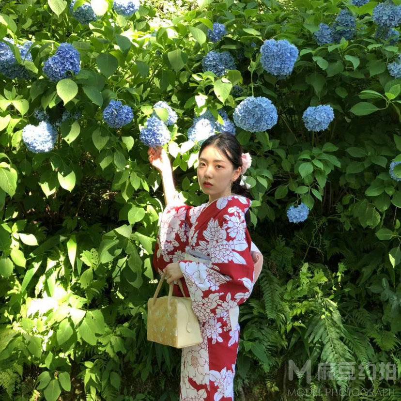 和服模特