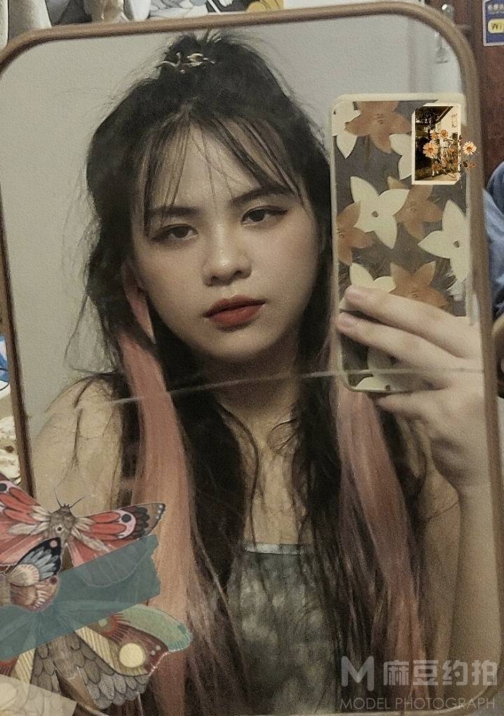 情绪模特