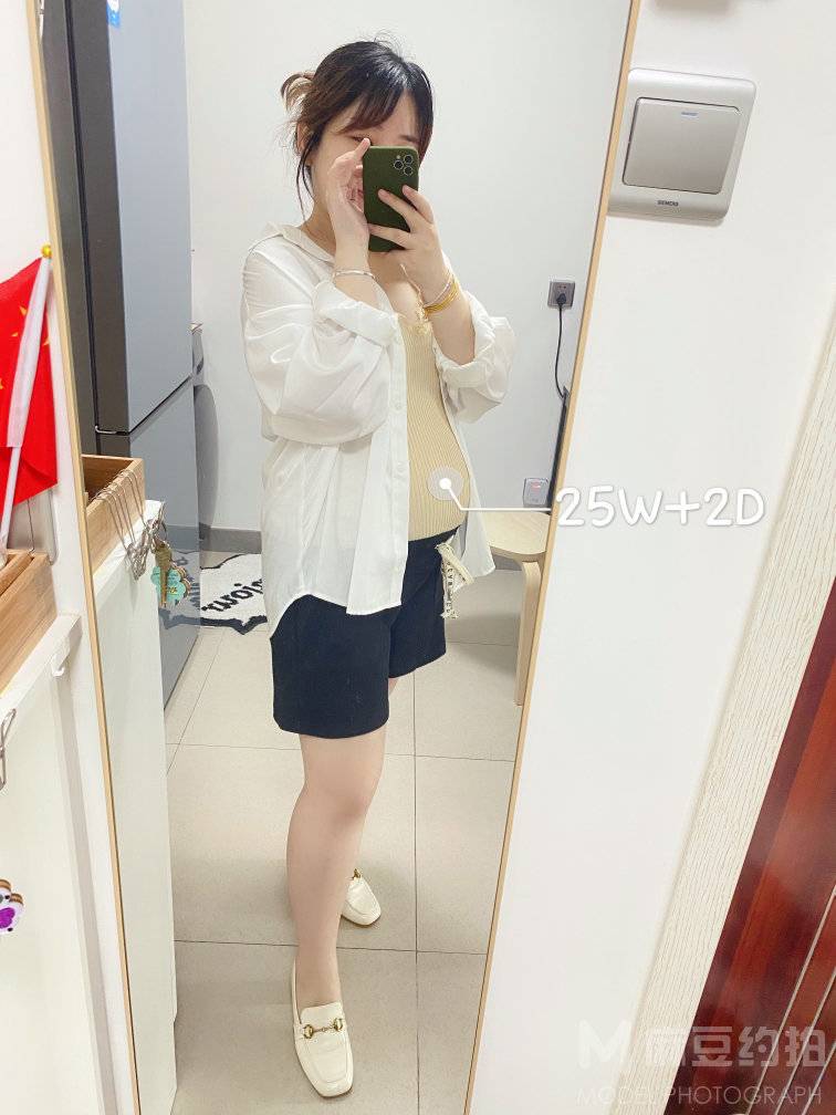 孕照模特