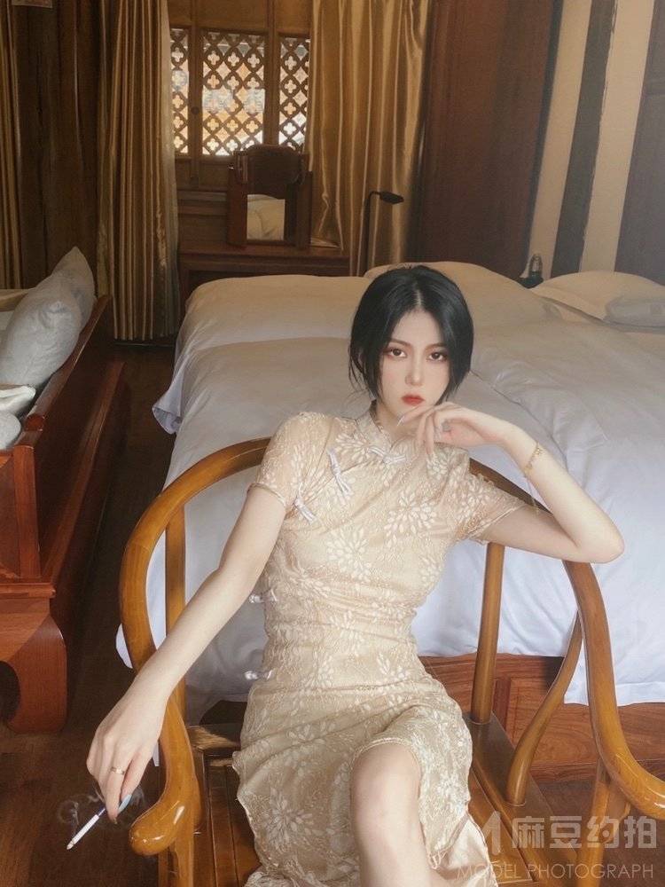 民国模特