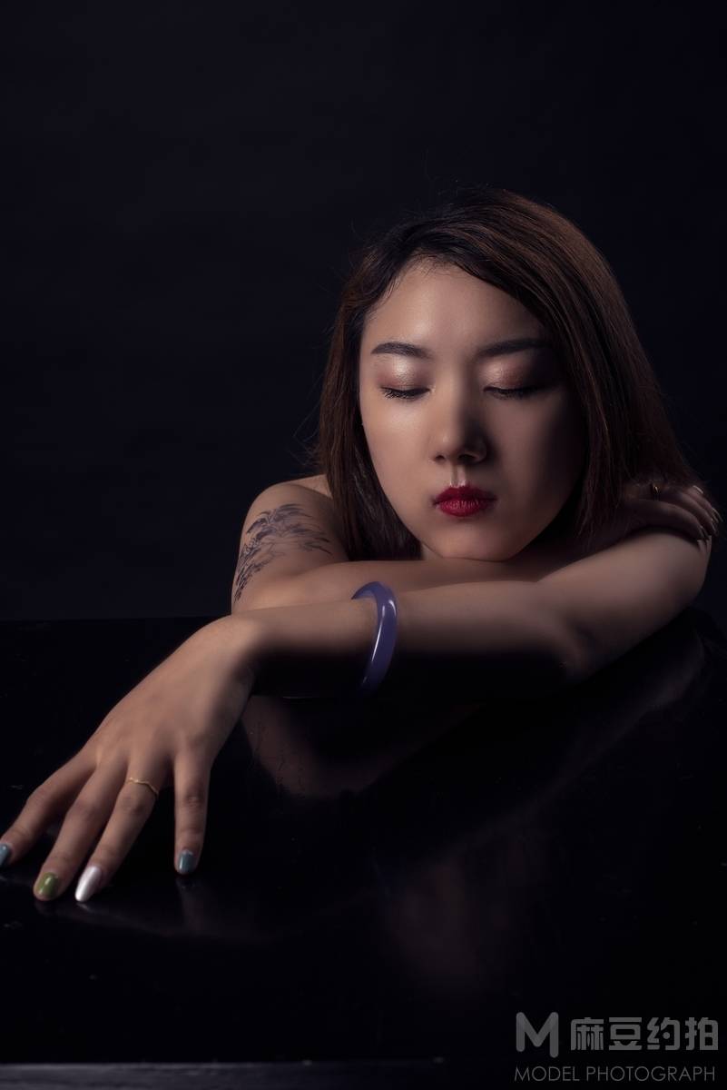 暗黑模特