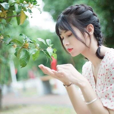 校园模特