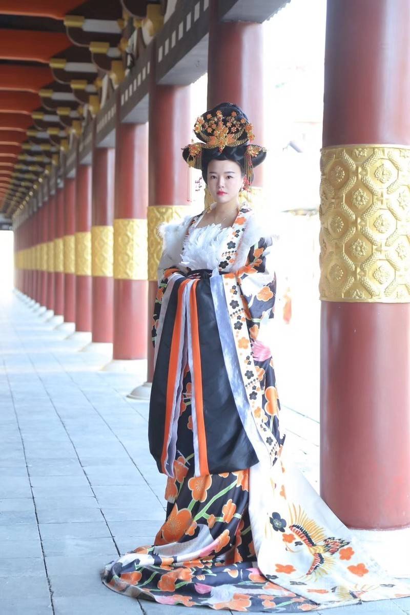 民国模特