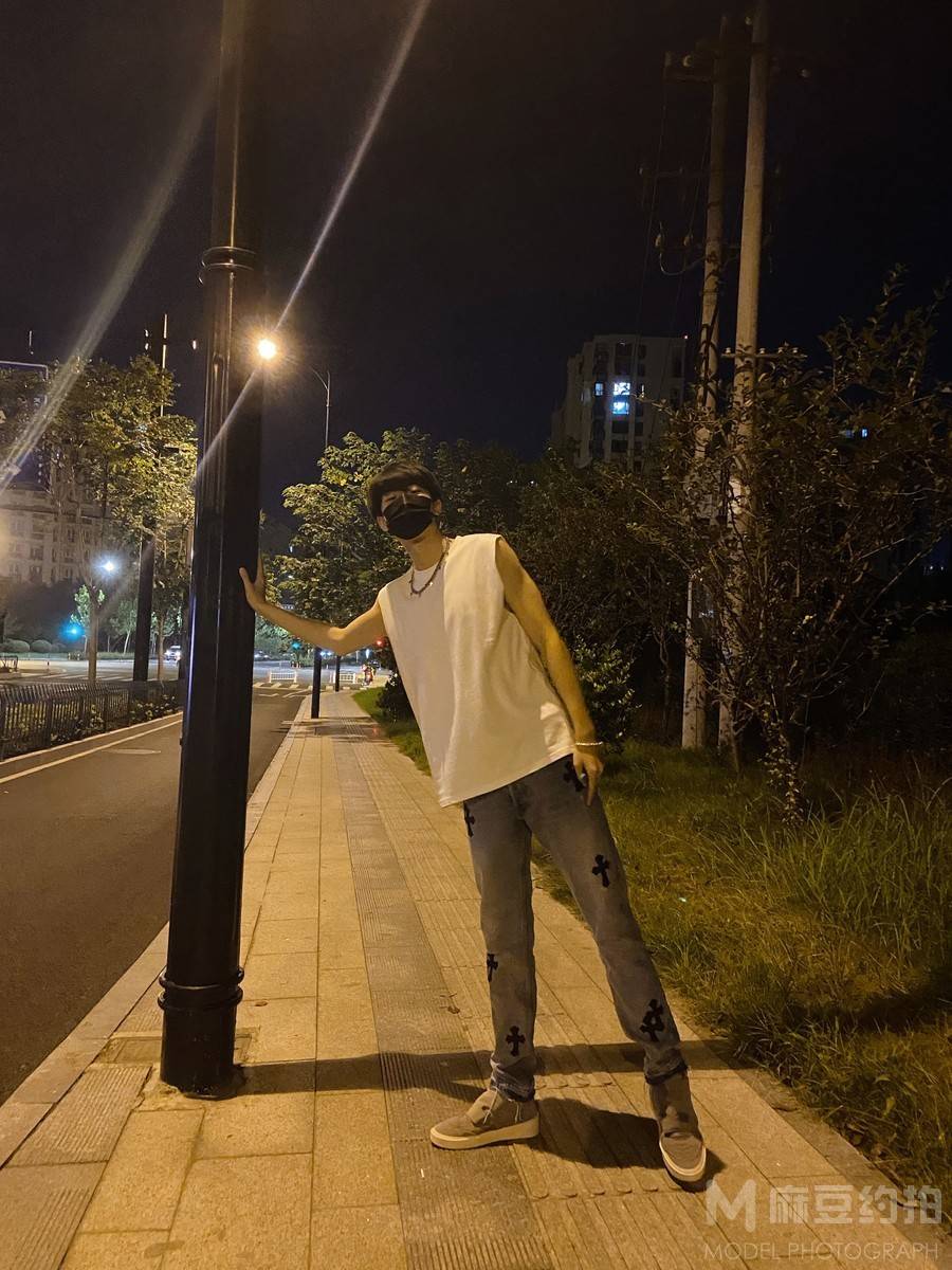 夜景模特