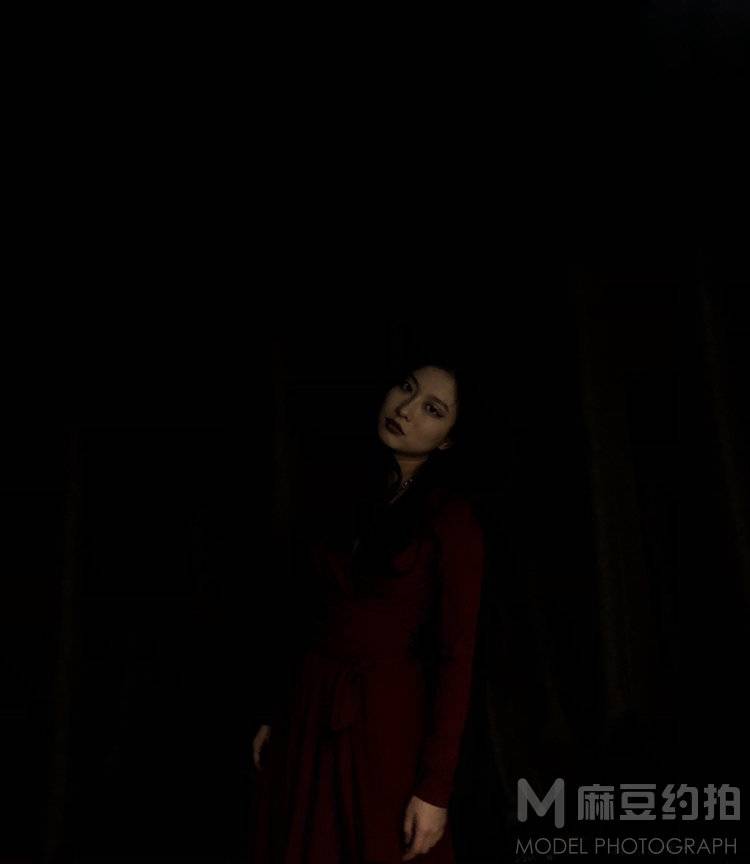 暗黑模特