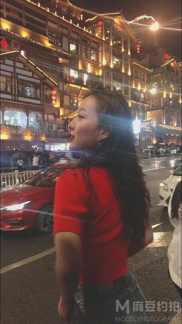 胶片模特