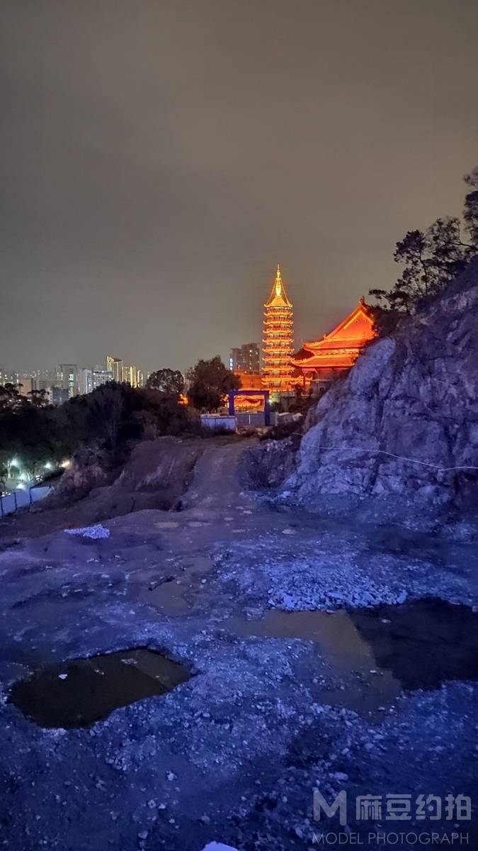 夜景模特