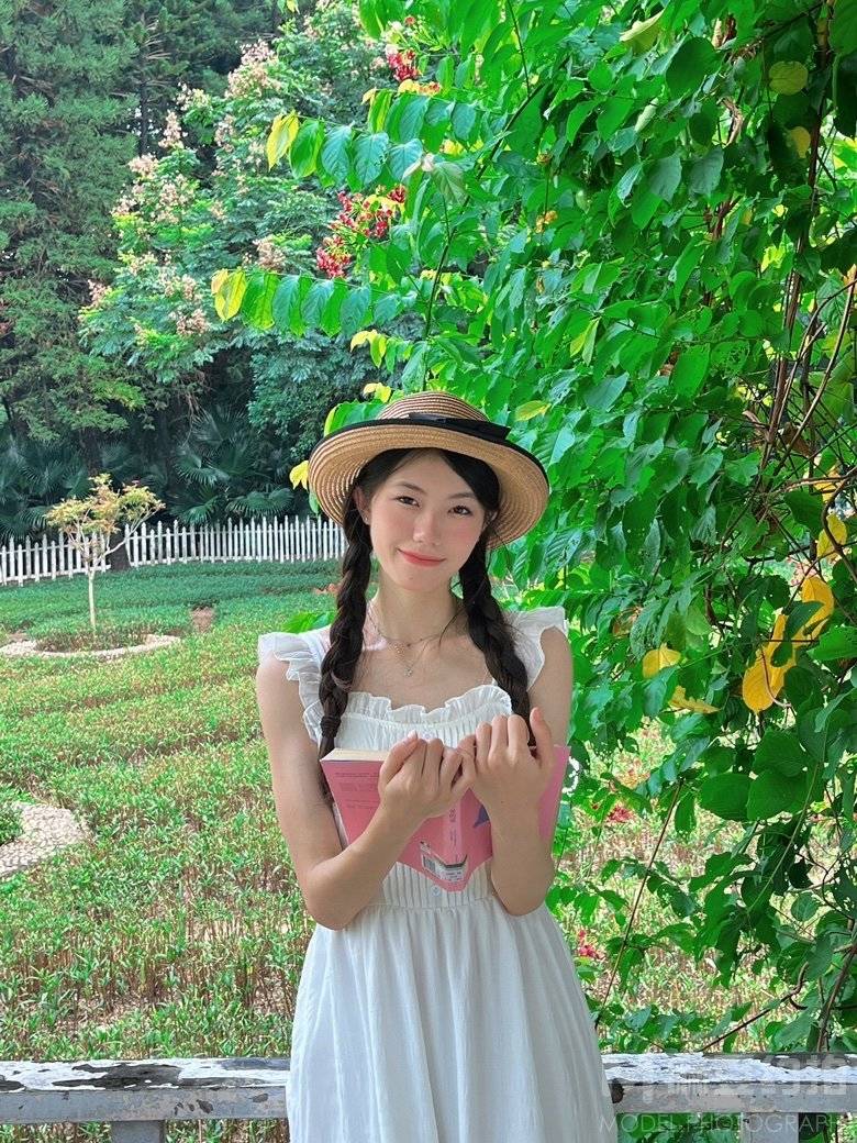 胶片模特