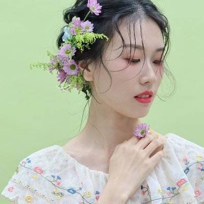妆容模特