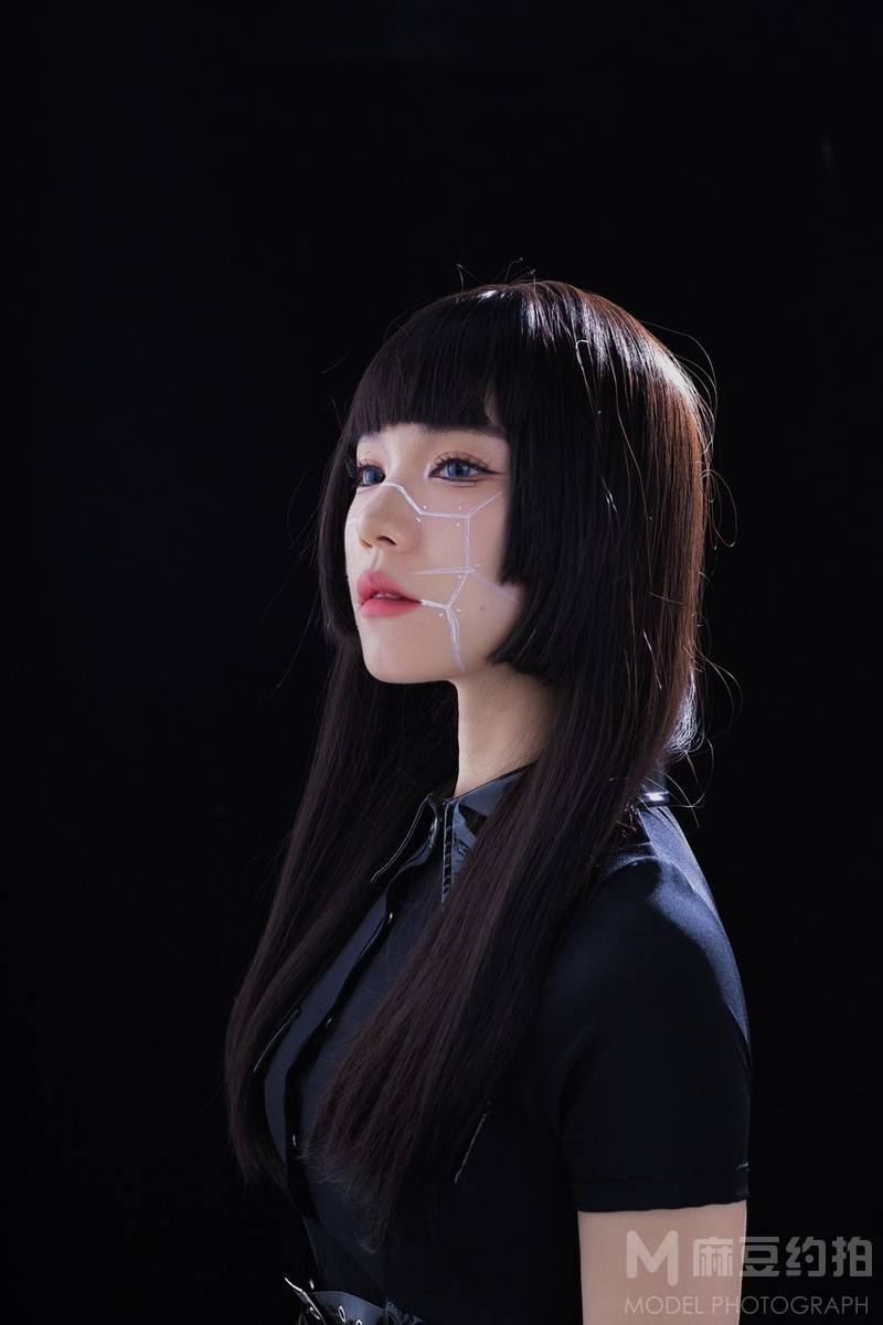 纪实模特