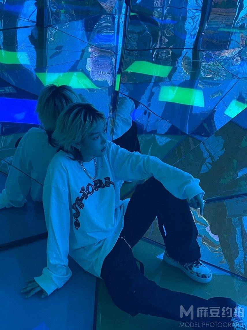 暗黑模特
