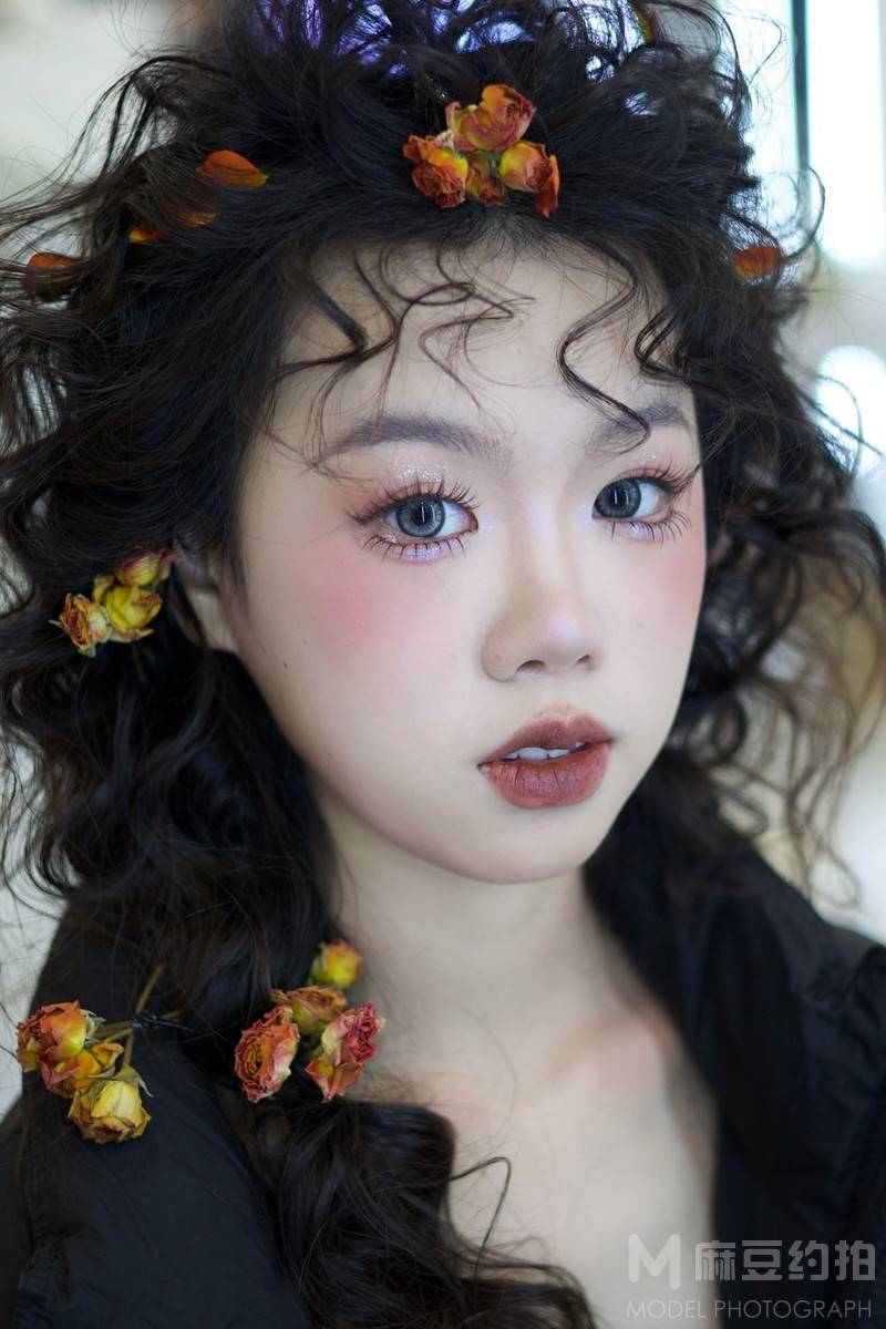 妆容模特