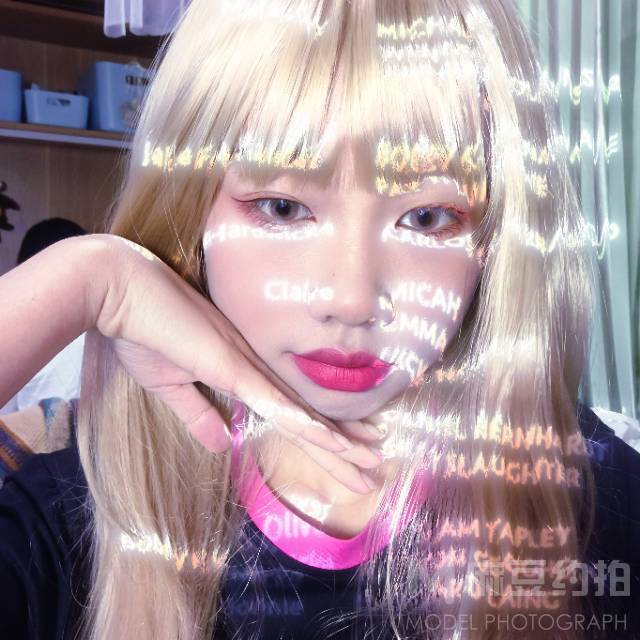 校园模特