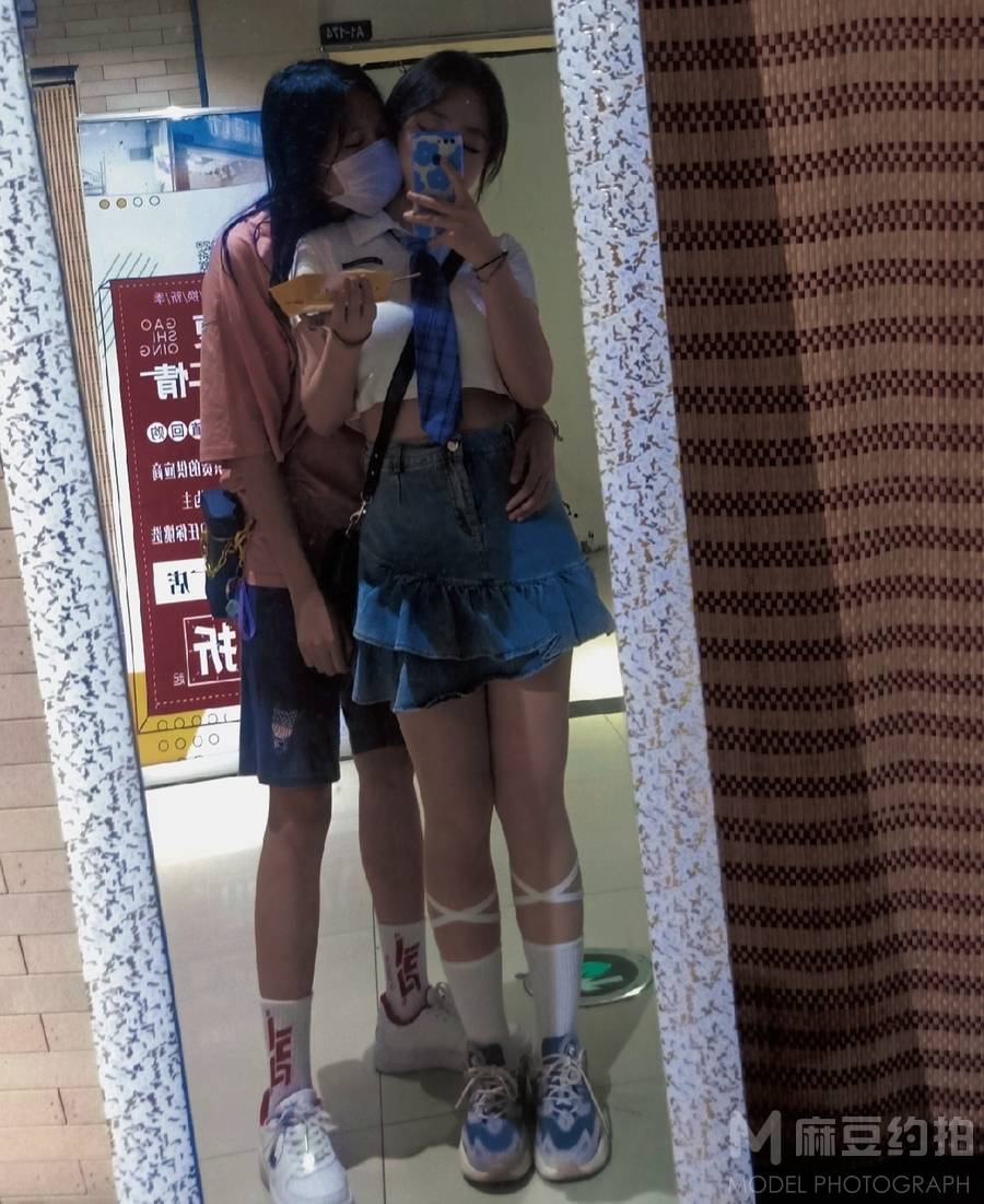 情侣模特
