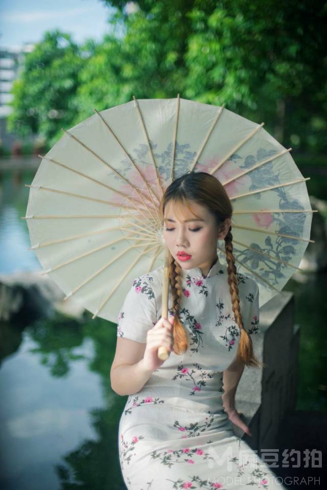 民国模特
